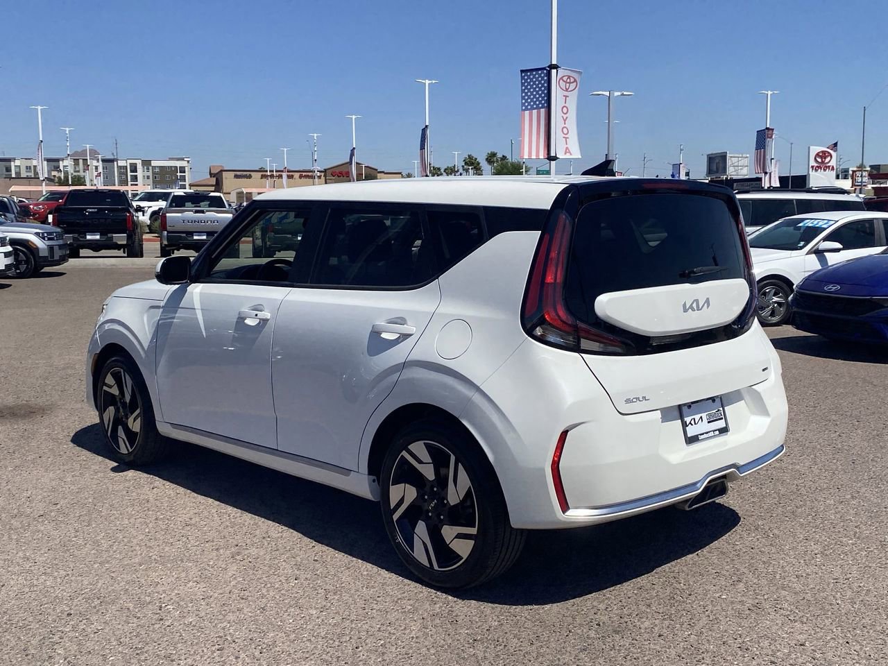 Certified 2024 Kia Soul GT-Line FWD image 5