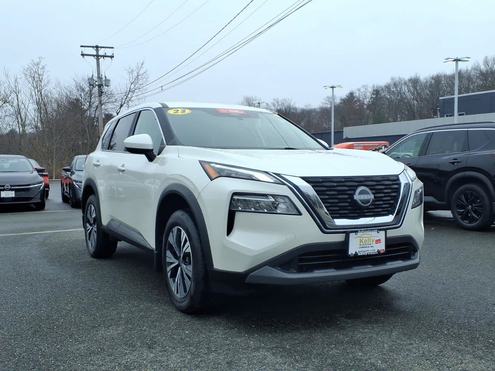 Certified 2023 Nissan Rogue SV AWD/4WD image 3