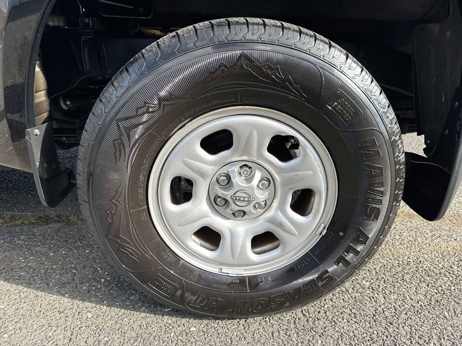 Used 2022 Nissan Frontier S w/ Technology Package image 18