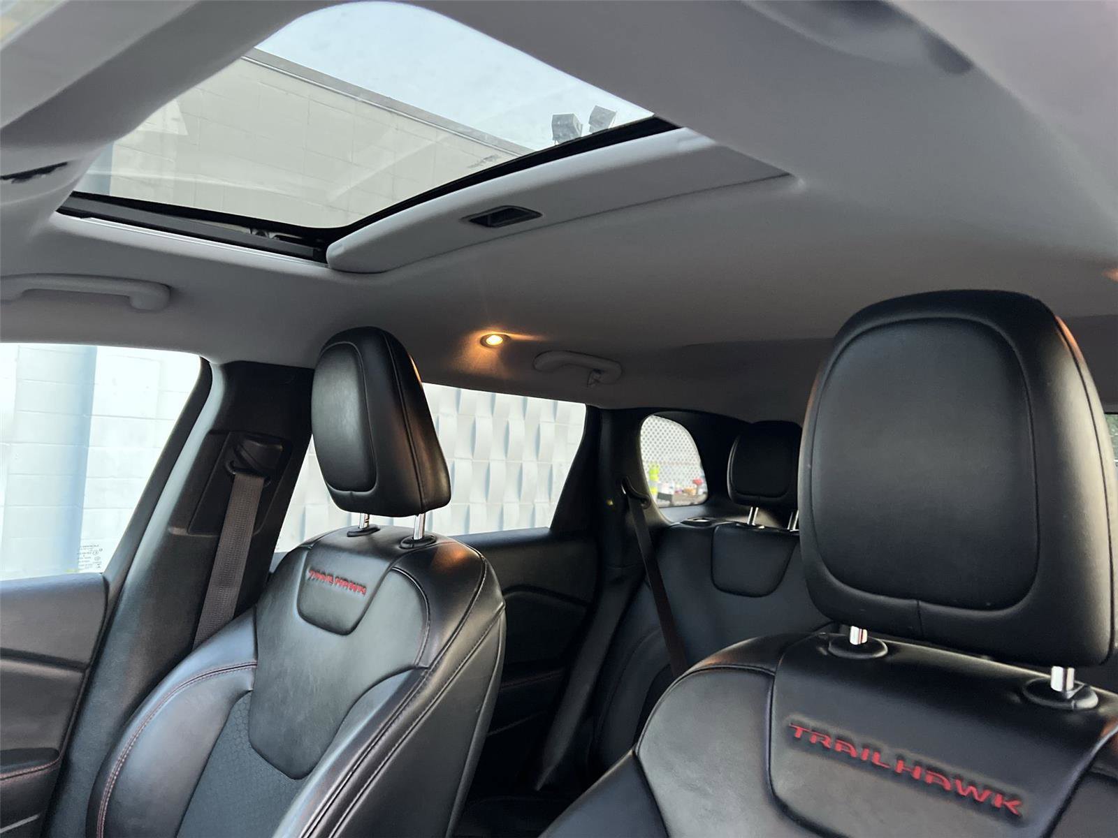 Used 2021 Jeep Cherokee Trailhawk w/ Trailer Tow Group image 21