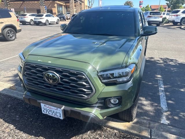 Certified 2021 Toyota Tacoma TRD Off-Road w/ TRD Premium Off Road Package AWD/4WD image 24