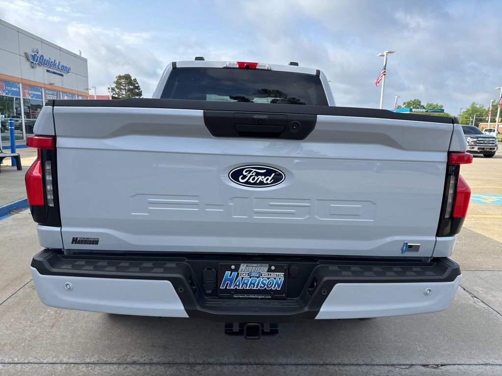 New 2025 Ford F150 Lightning Flash image 26