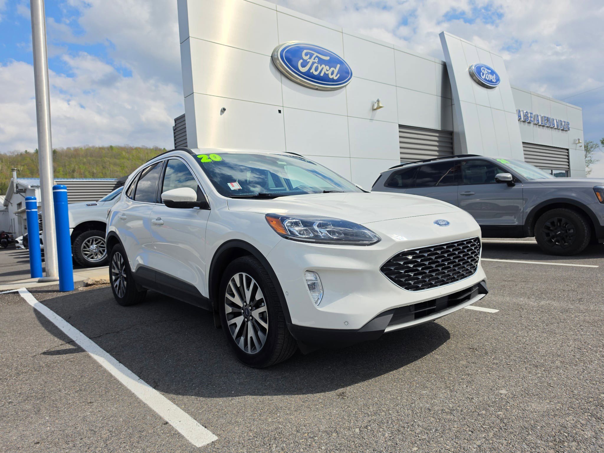 Used 2020 Ford Escape Titanium