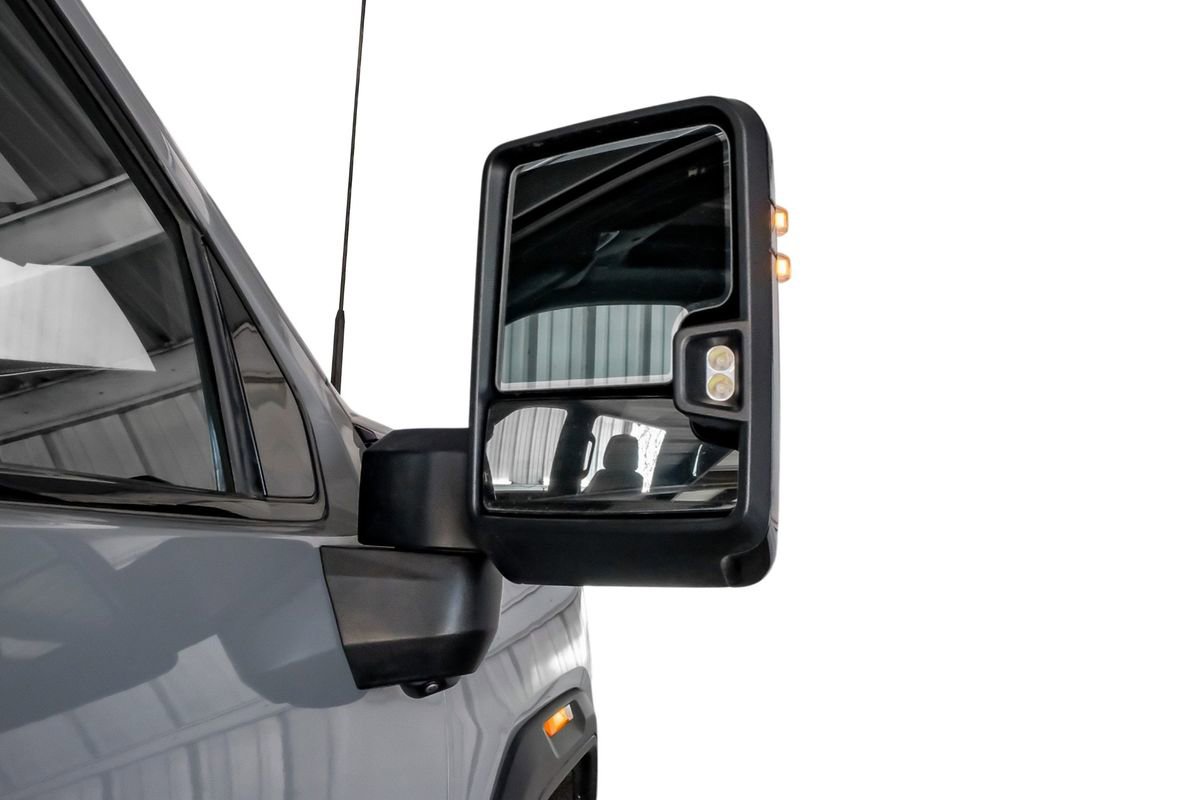 Used 2024 GMC Sierra 2500 AT4X image 42