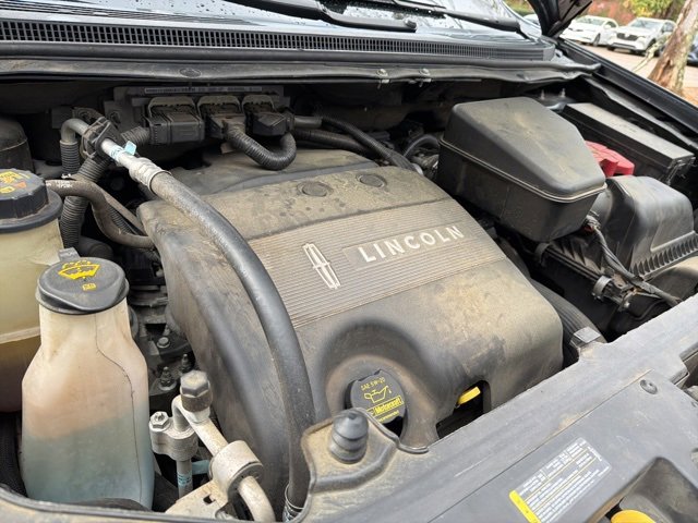 Used 2013 Lincoln MKX FWD image 23