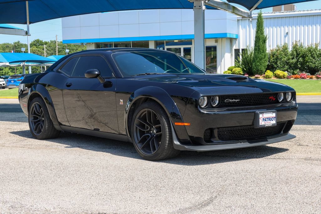 Used 2022 Dodge Challenger R/T Scat Pack RWD video 1