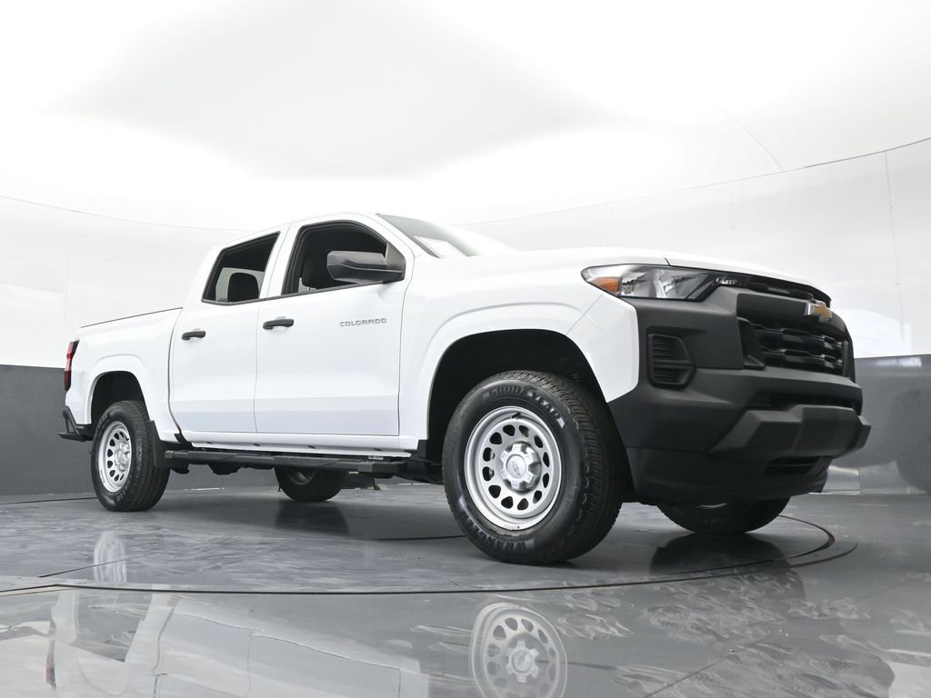 Used 2023 Chevrolet Colorado W/T image 61