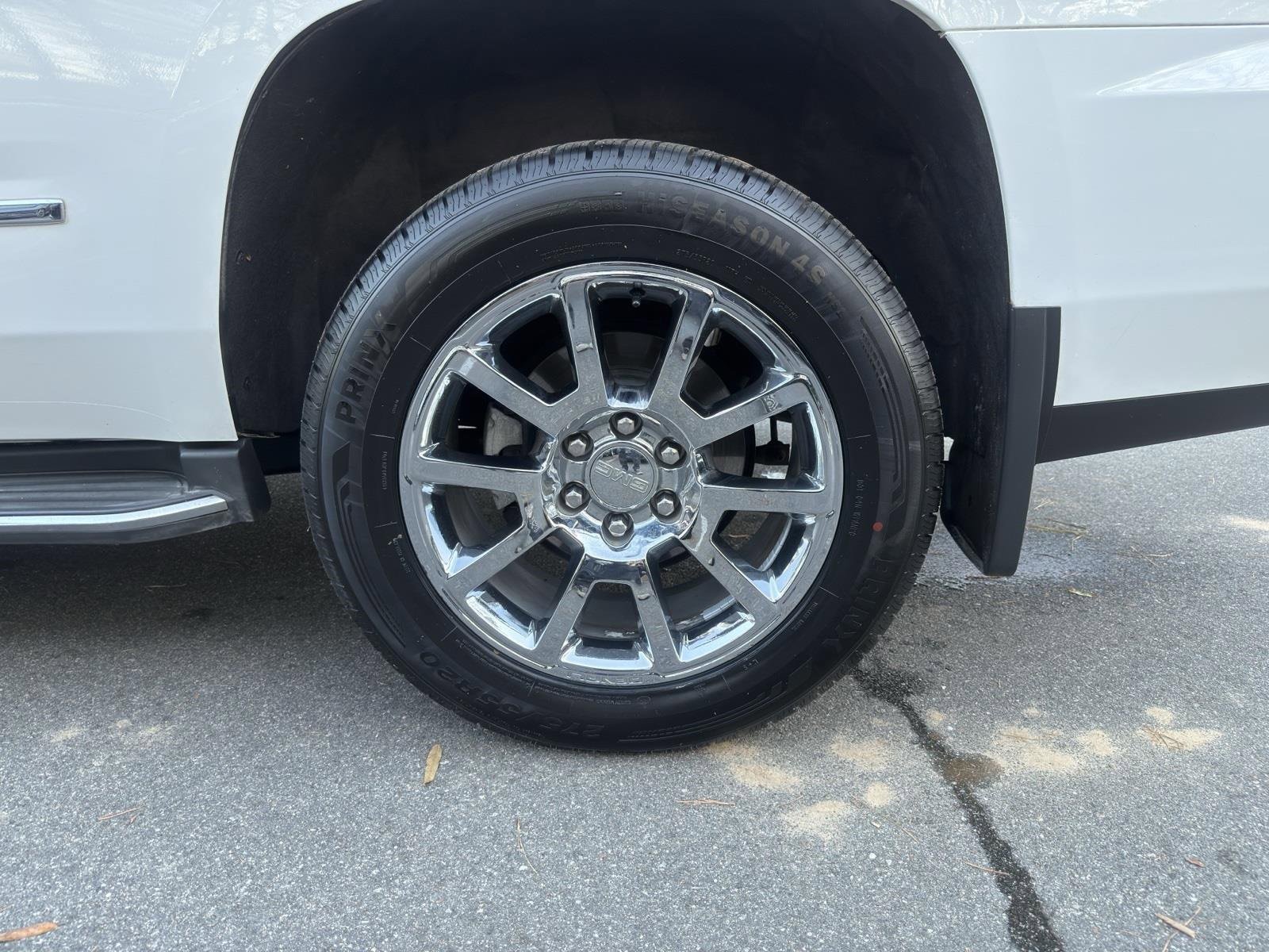 Used 2015 GMC Yukon Denali w/ Open Road Package image 14