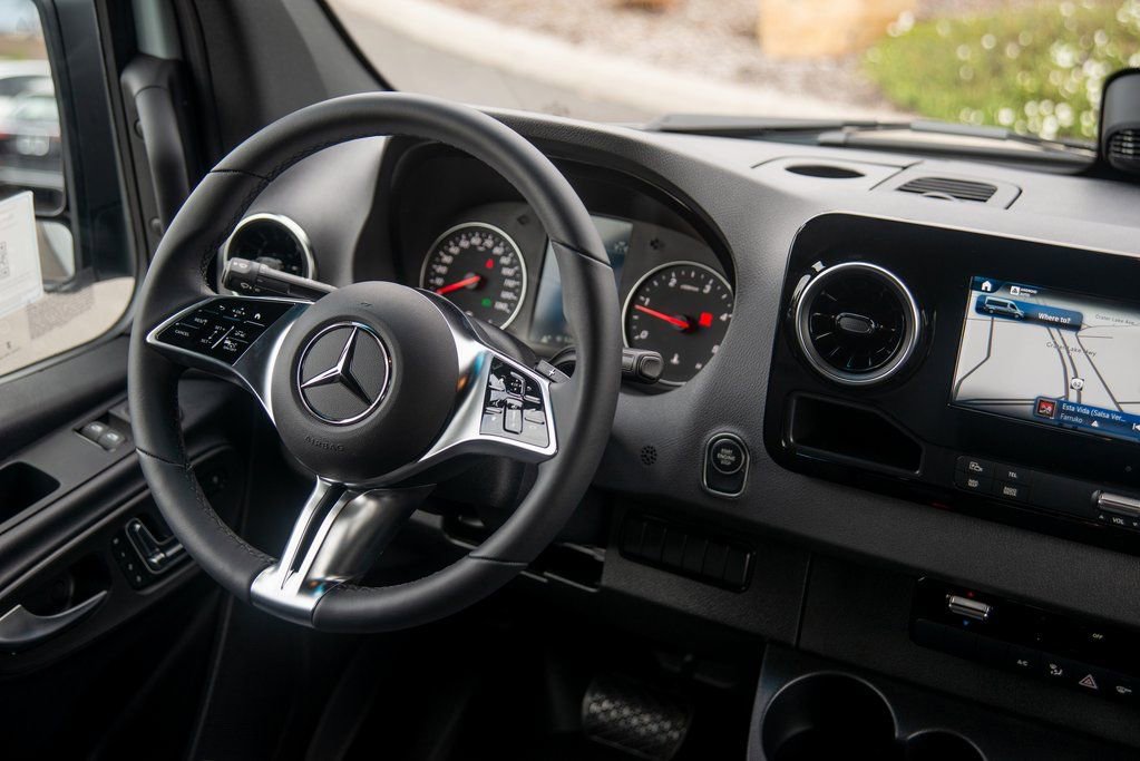 New 2025 Mercedes-Benz Sprinter 2500 image 33
