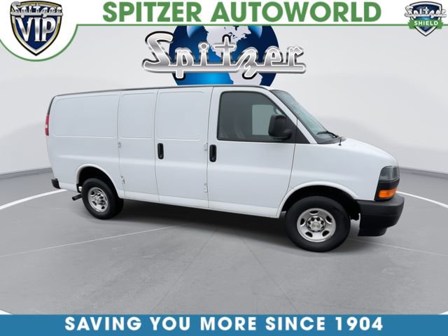Used 2020 Chevrolet Express 2500 image 2