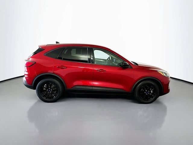Used 2020 Ford Escape SE Sport image 8