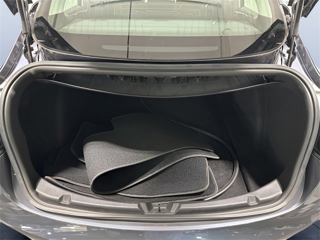 Used 2020 Tesla Model 3 Performance image 24