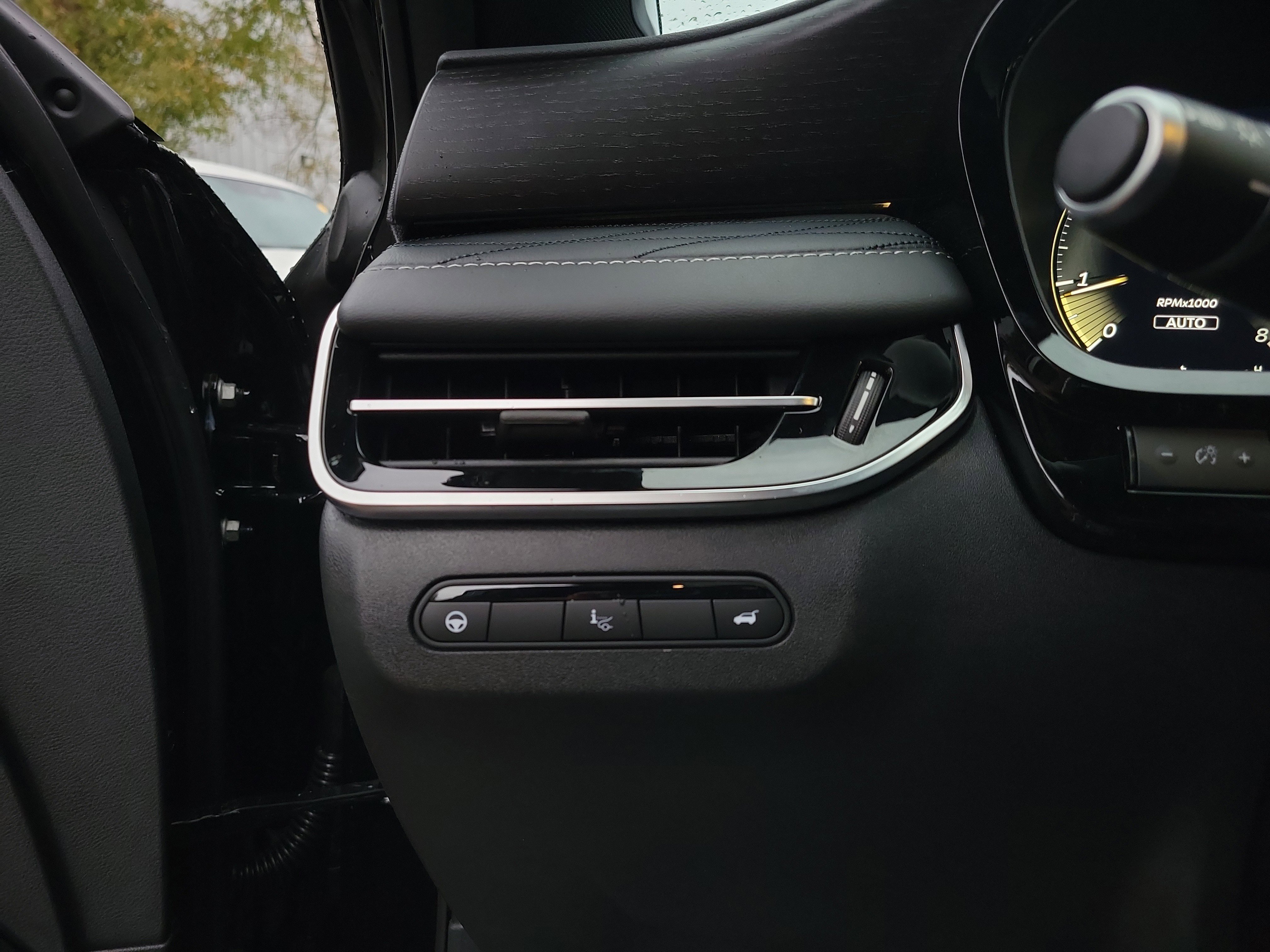 New 2026 INFINITI QX60 Autograph w/ Dark Cargo Package image 15