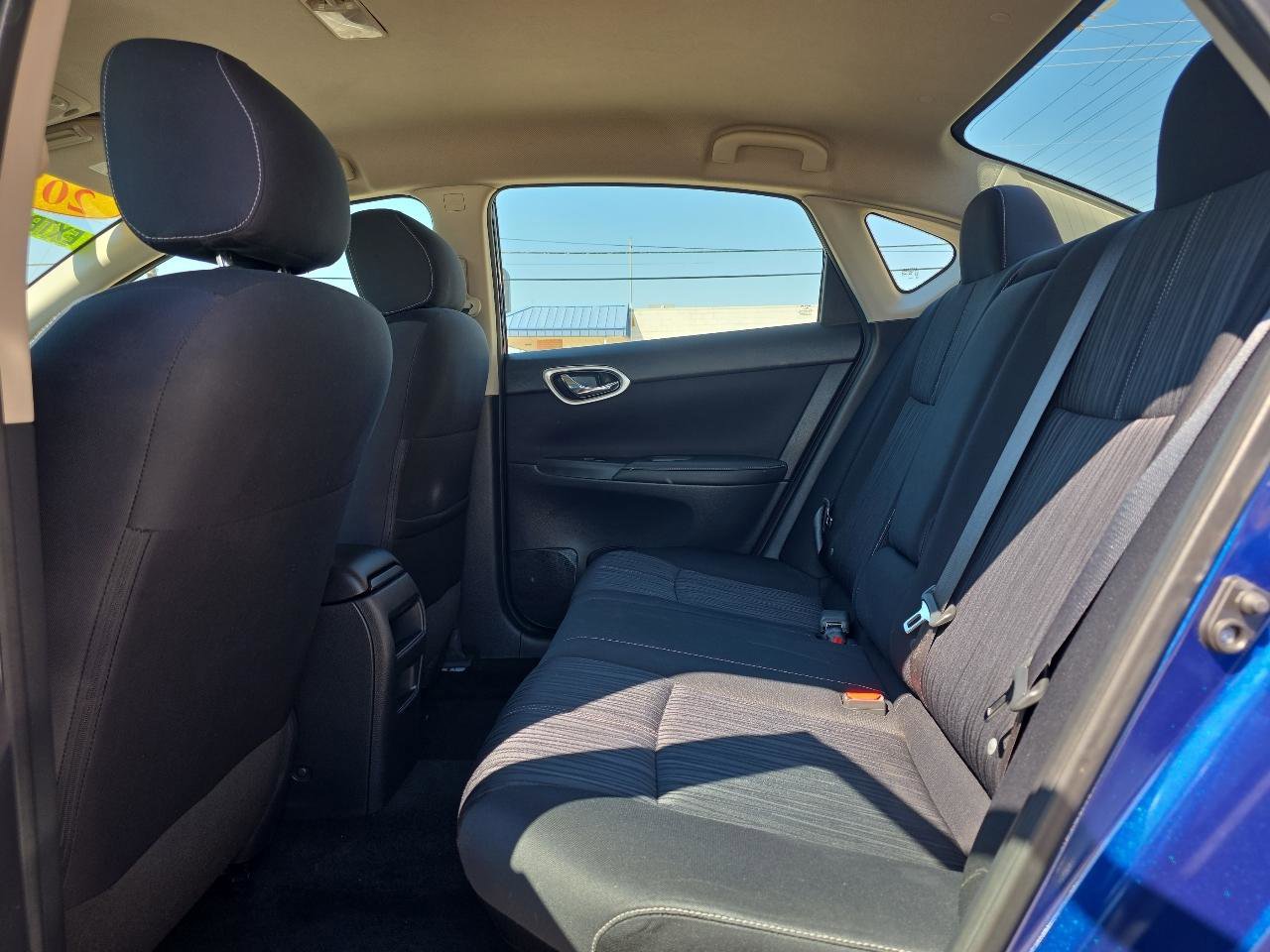 Used 2016 Nissan Sentra SV image 23