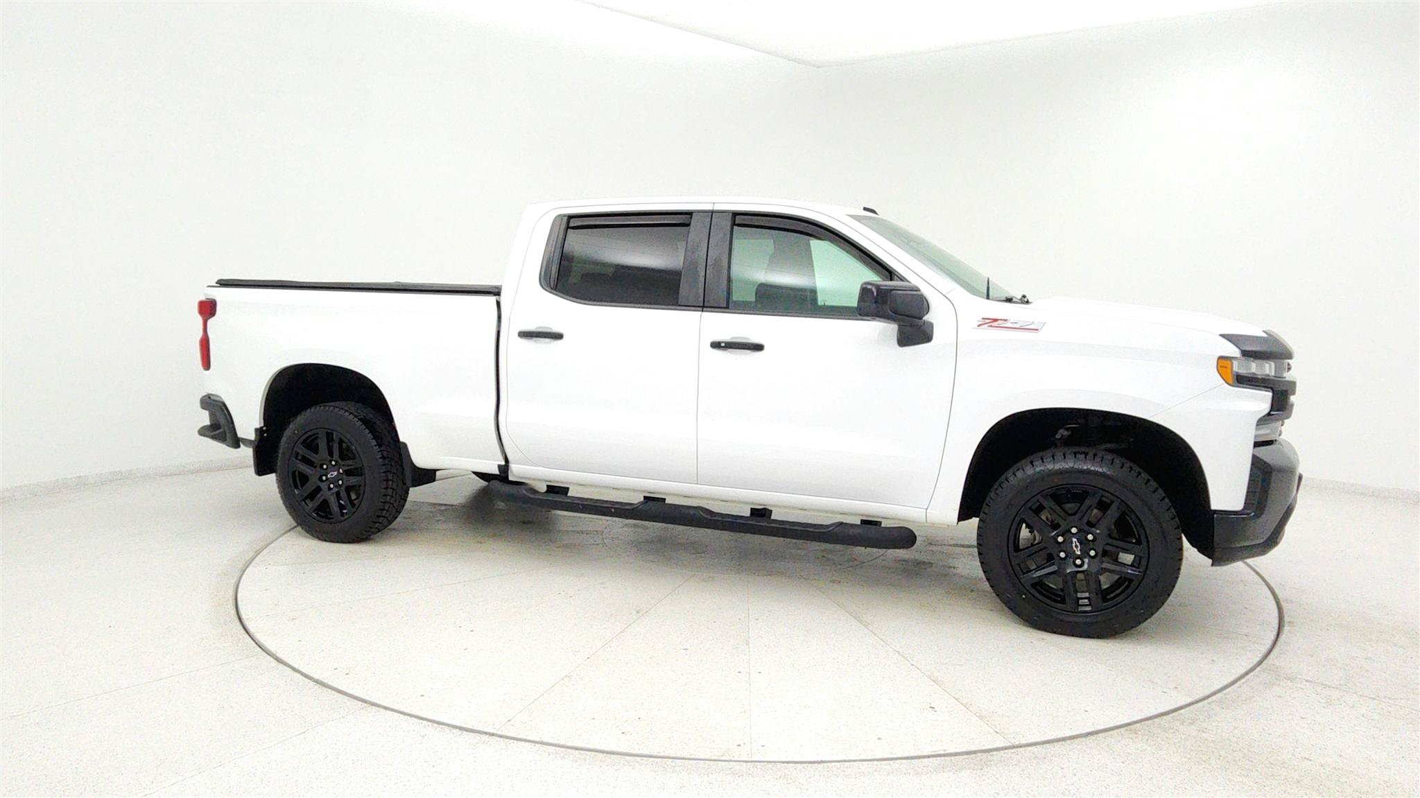 Used 2021 Chevrolet Silverado 1500 LT Trail Boss w/ Bed Protection Package AWD/4WD image 7