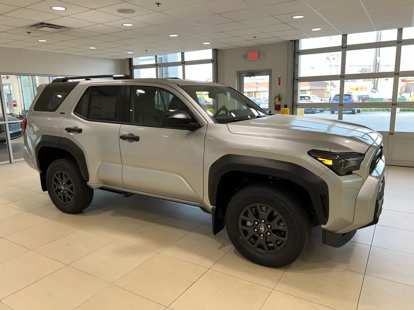 New 2026 Toyota 4Runner SR5 AWD/4WD image 1