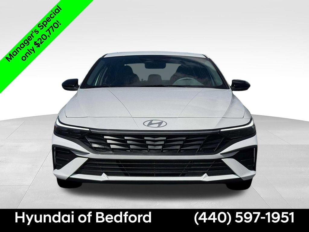 Certified 2026 Hyundai Elantra Sport FWD image 13