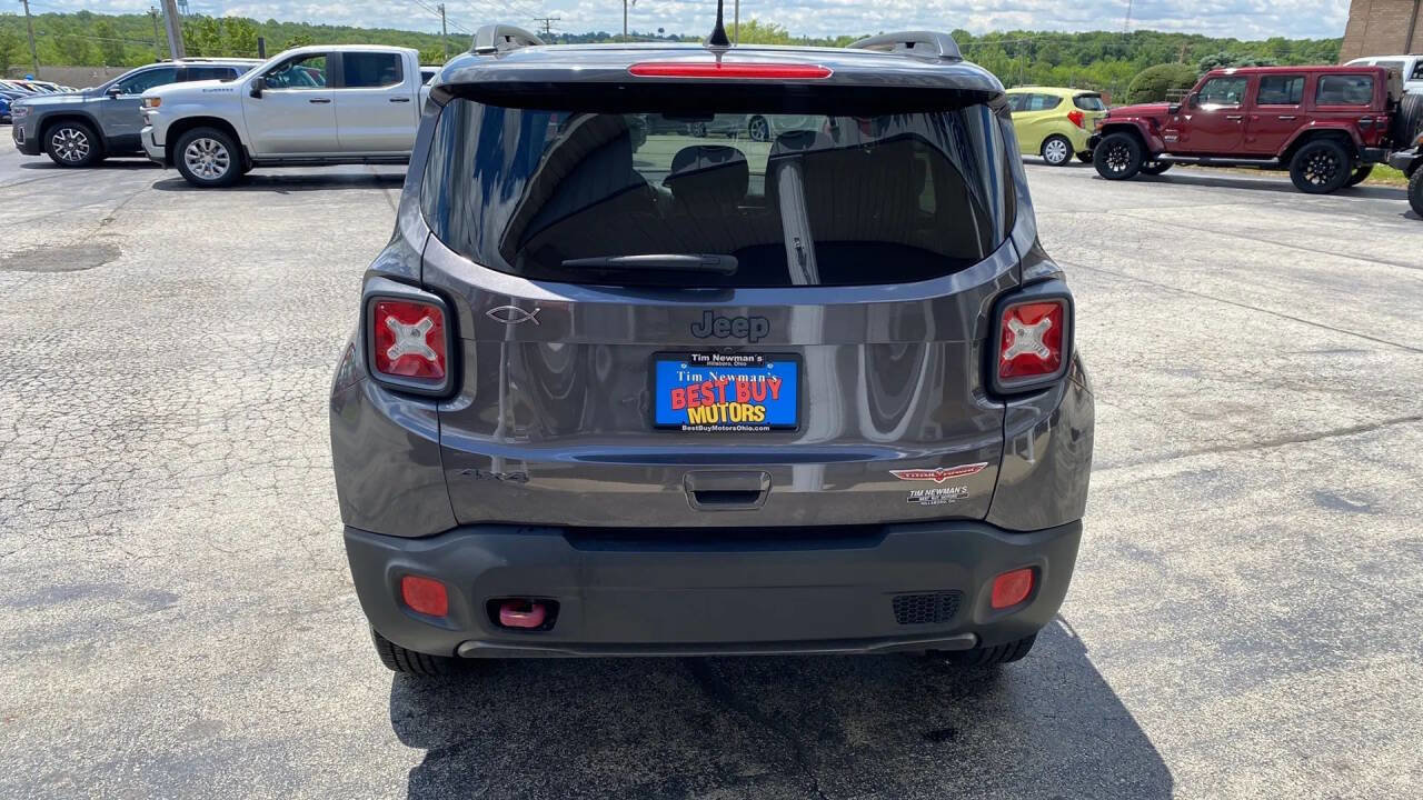 Used 2018 Jeep Renegade Trailhawk w/ Cold Weather Group II image 6