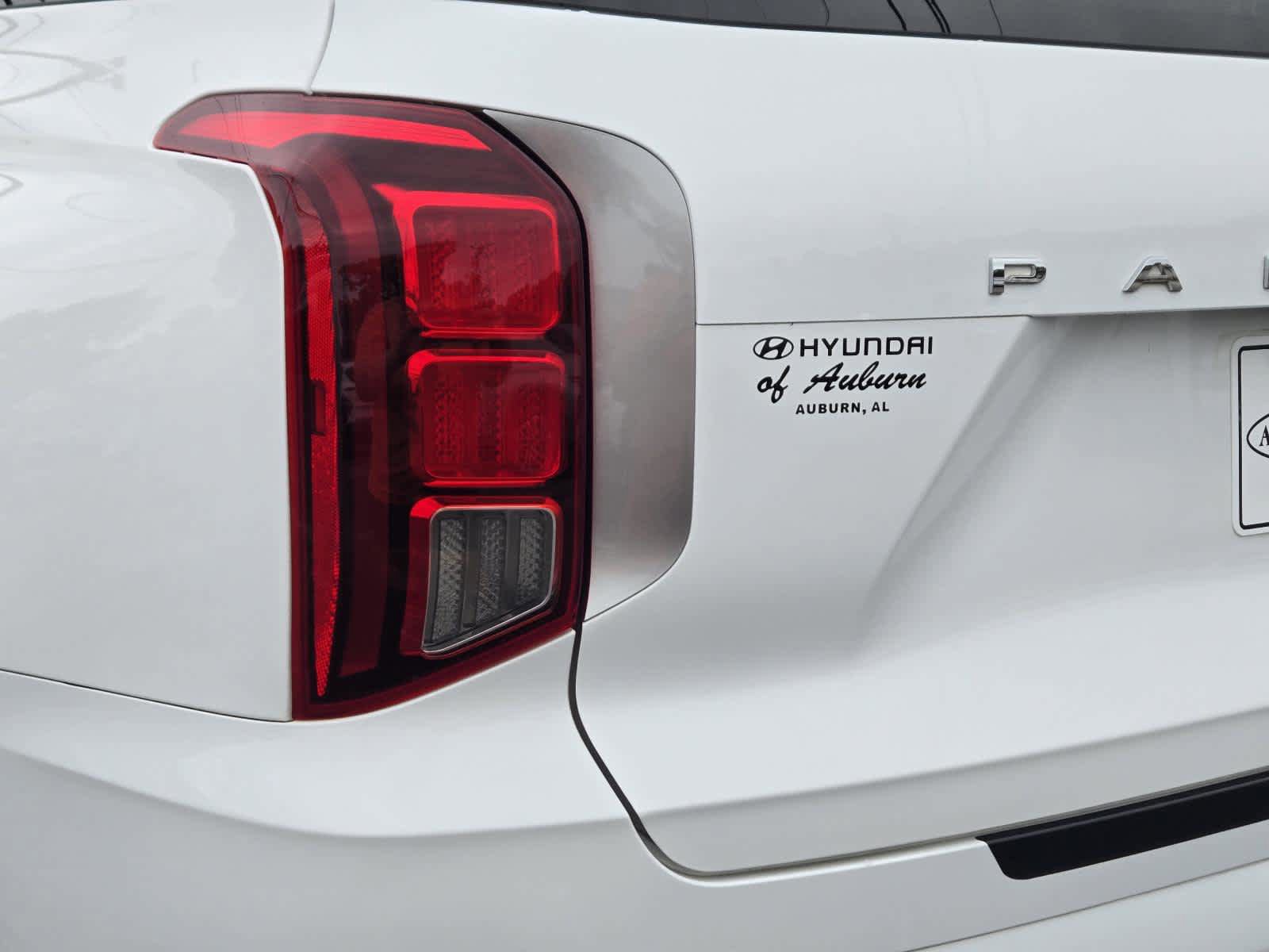 Used 2021 Hyundai Palisade Limited FWD image 7