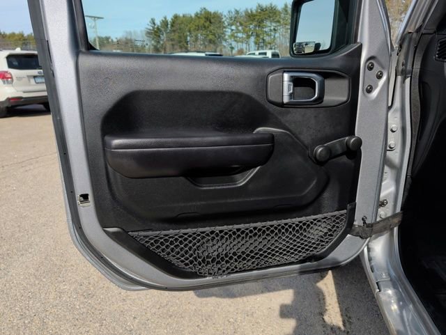 Used 2018 Jeep Wrangler Unlimited Sport image 15