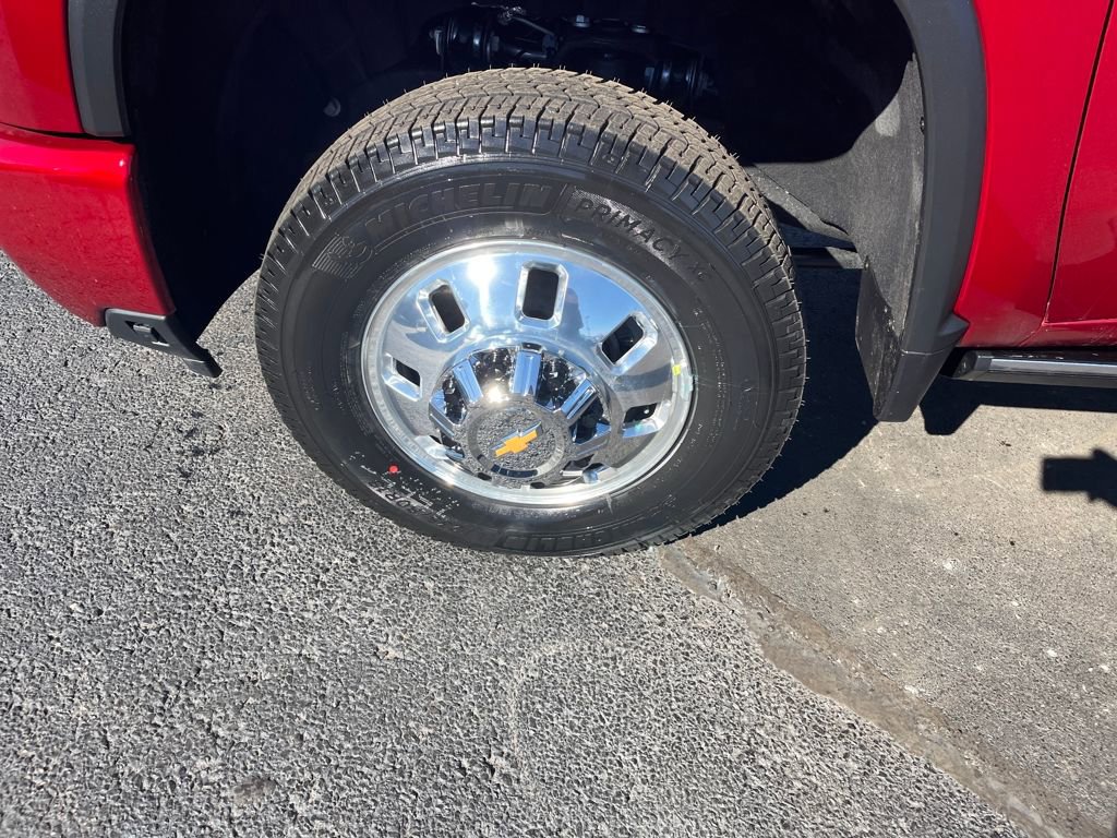 New 2026 Chevrolet Silverado 3500 High Country w/ High Country Premium Package image 36