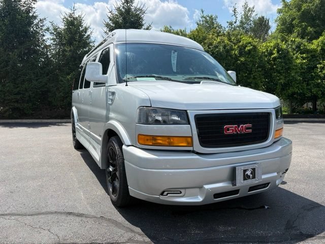 Used 2024 GMC Savana 2500 w/ Driver Convenience Package RWD image 28