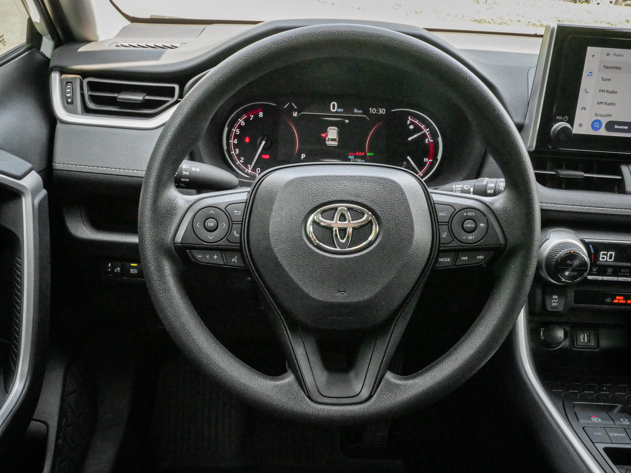 Used 2024 Toyota RAV4 XLE FWD image 18