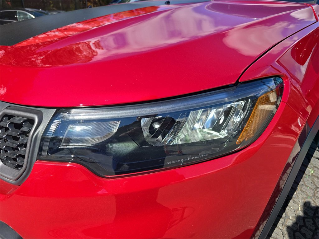 New 2026 Jeep Compass Trailhawk image 31