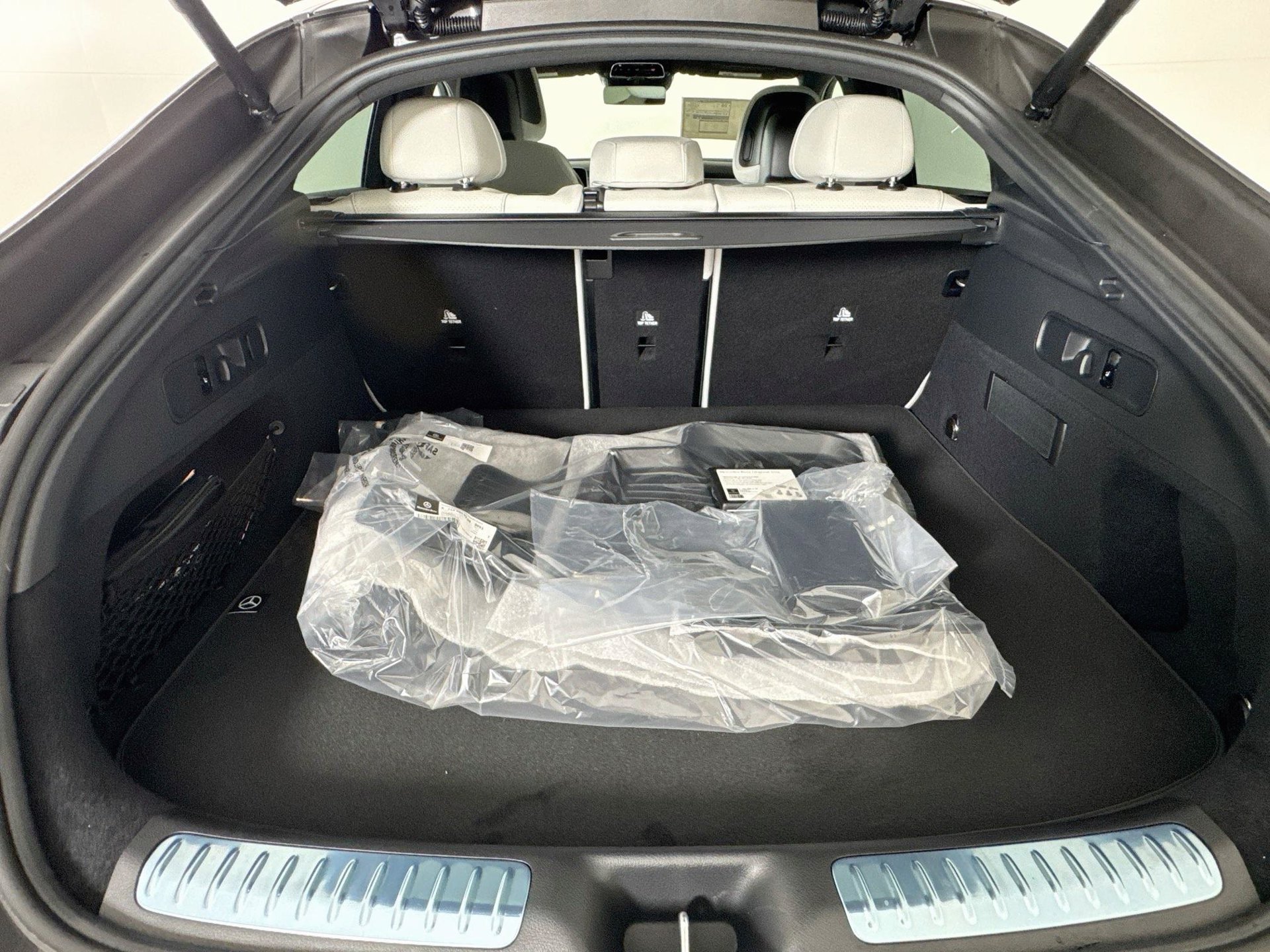 New 2027 Mercedes-Benz GLC 300 4MATIC image 29