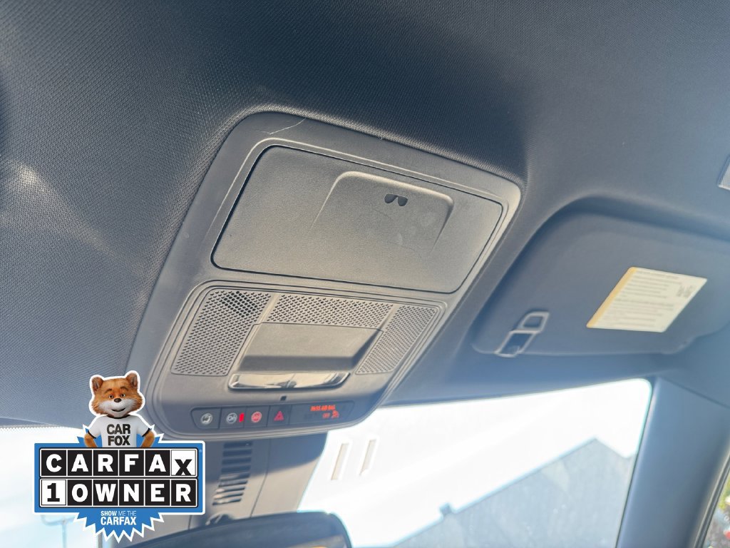 Used 2025 Chevrolet Traverse LT AWD/4WD image 25