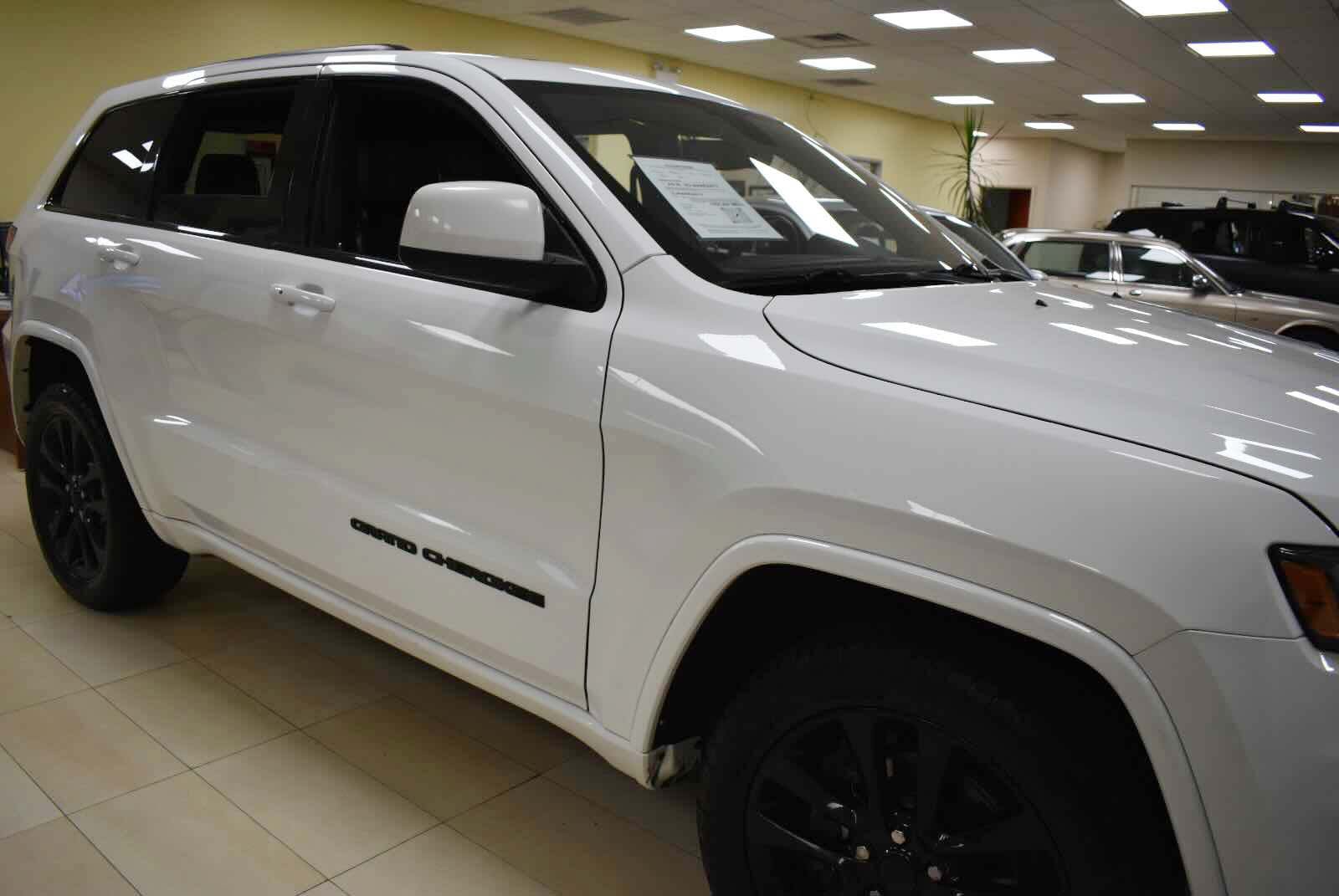 Used 2019 Jeep Grand Cherokee Altitude AWD/4WD image 58