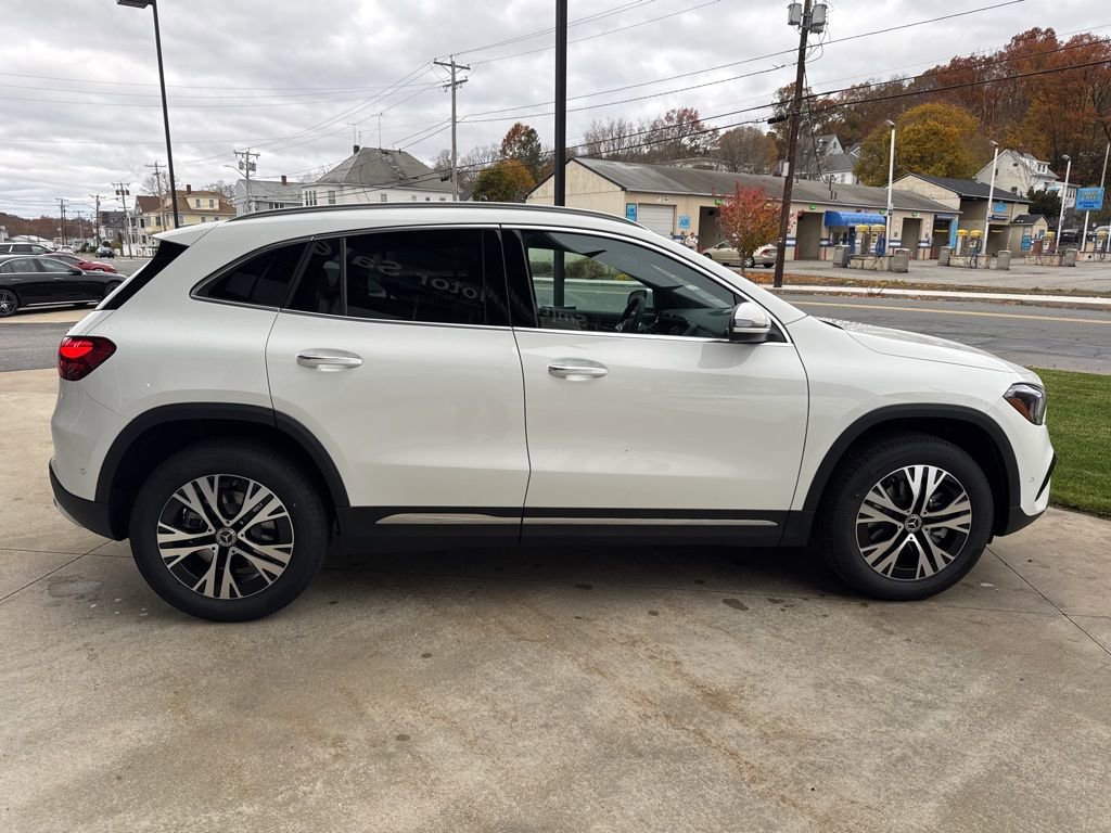 New 2026 Mercedes-Benz GLA 250 4MATIC image 11