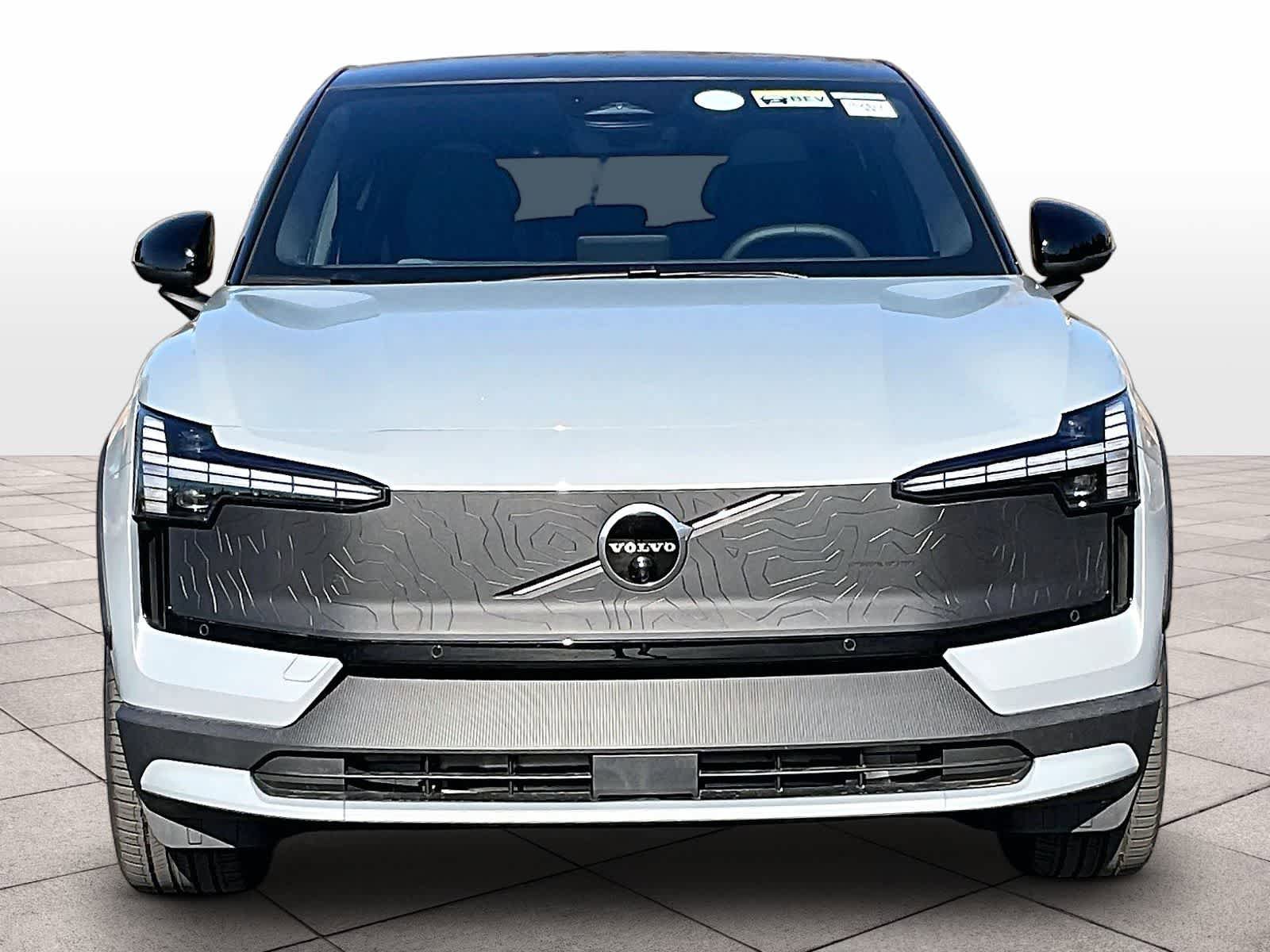 New 2026 Volvo EX30 Cross Country Ultra w/ Protection Package Premier AWD/4WD image 5
