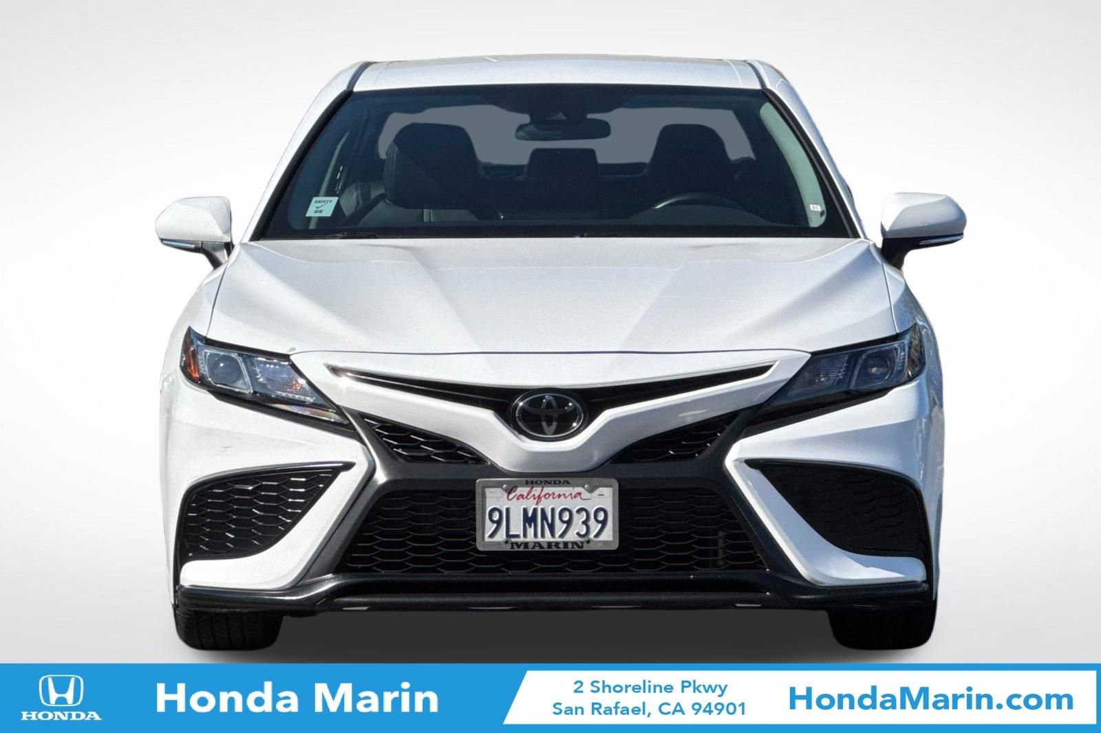 Used 2023 Toyota Camry SE image 10