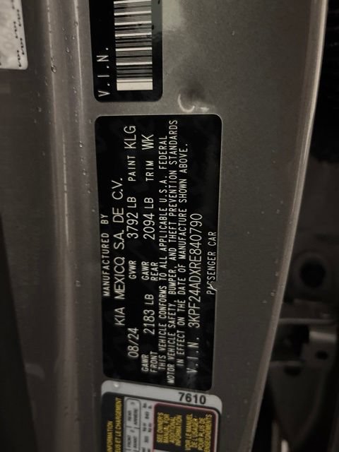 Certified 2024 Kia Forte LXS FWD image 12