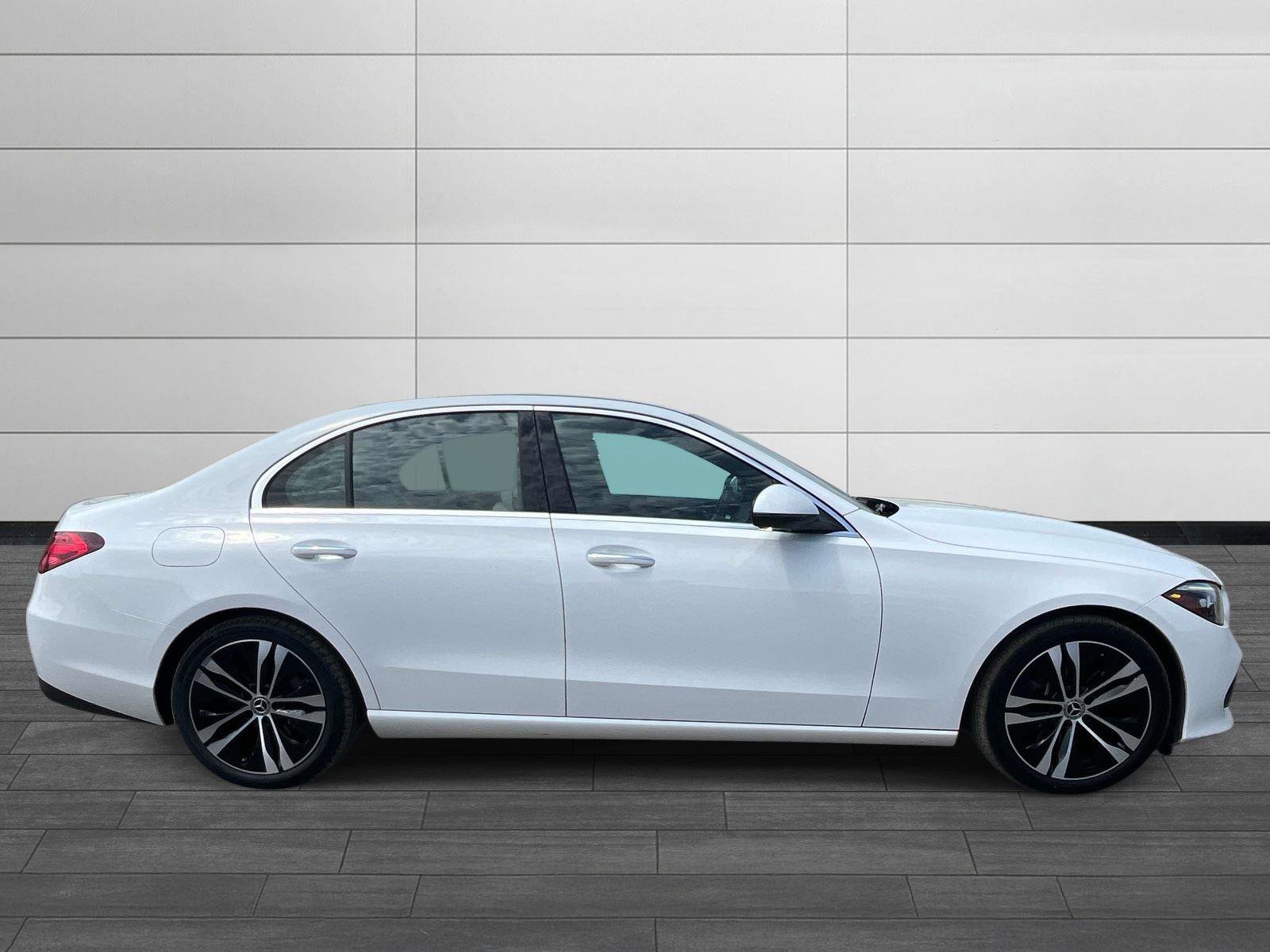 Used 2022 Mercedes-Benz C 300 Sedan image 2