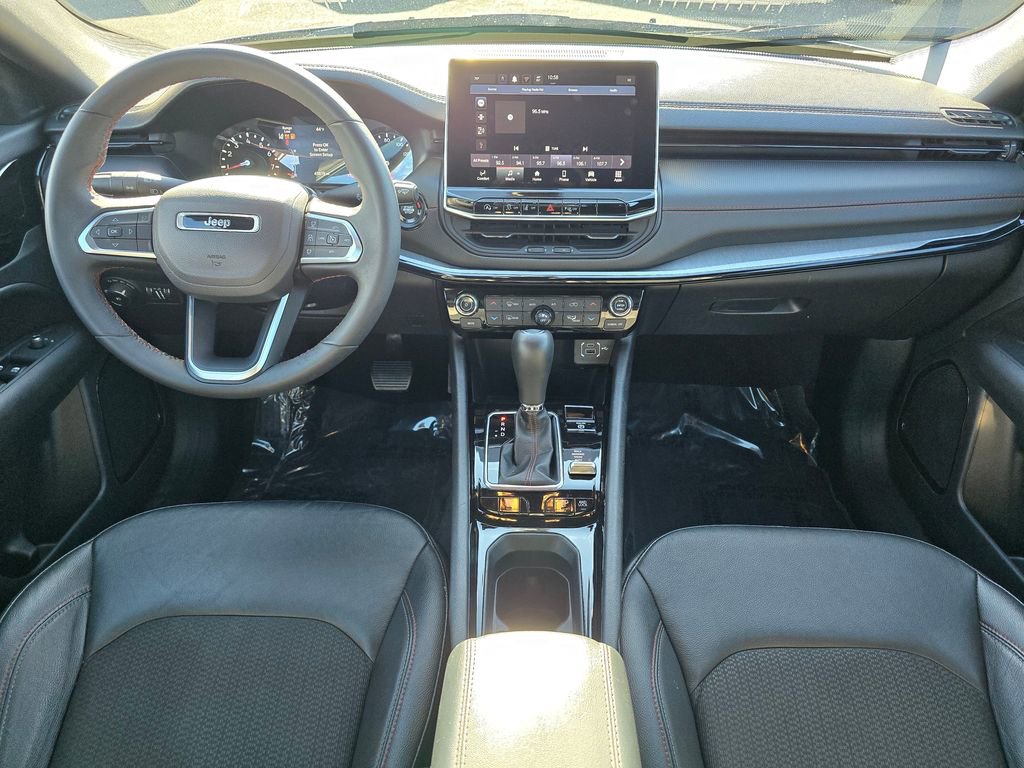 Used 2024 Jeep Compass Trailhawk image 19