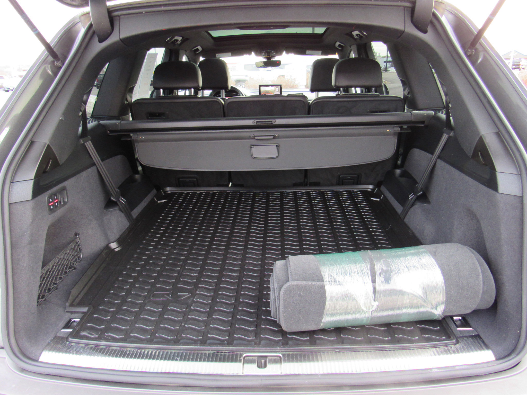 Used 2019 Audi Q7 3.0T Prestige image 45