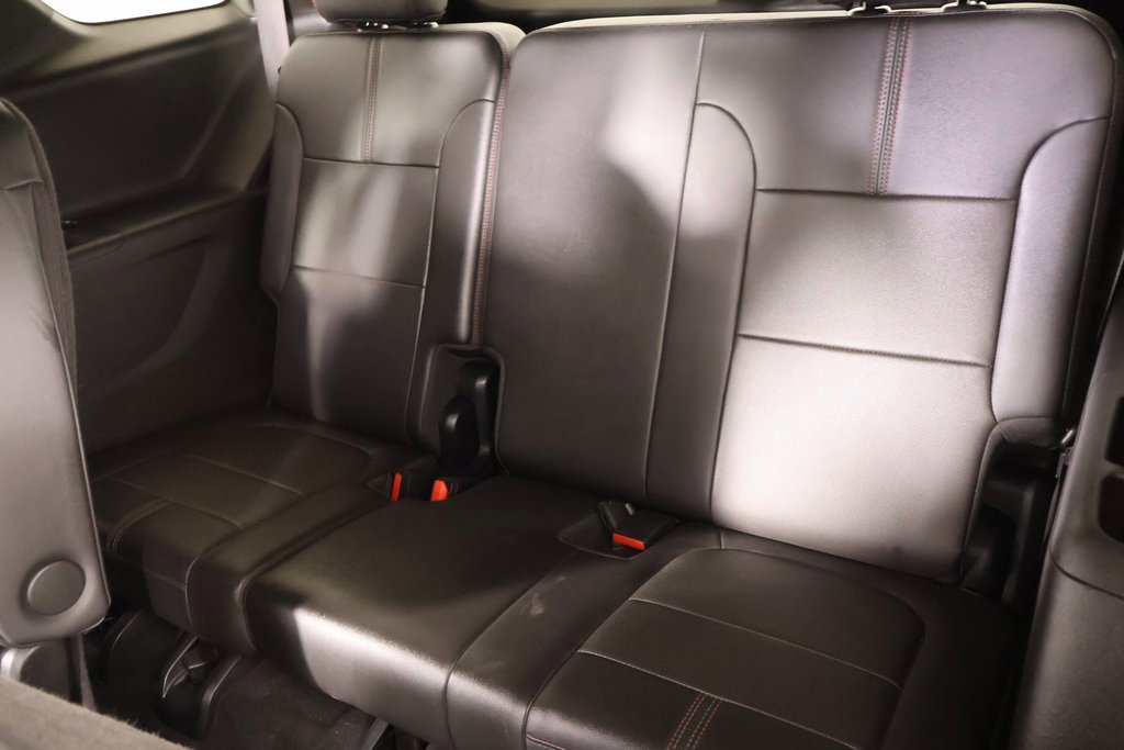 Used 2023 Chevrolet Traverse RS w/ LPO, Floor Liner Package image 13