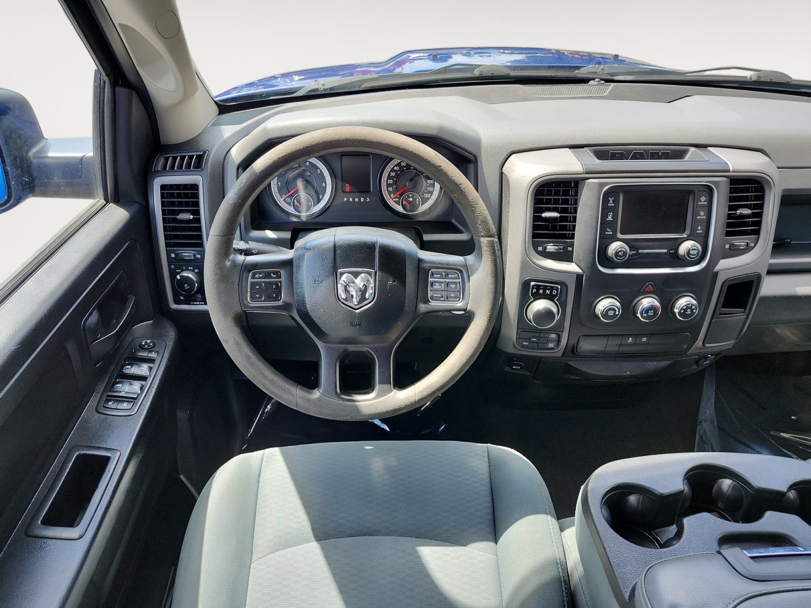 Used 2019 RAM 1500 Express w/ Express Value Package AWD/4WD image 10