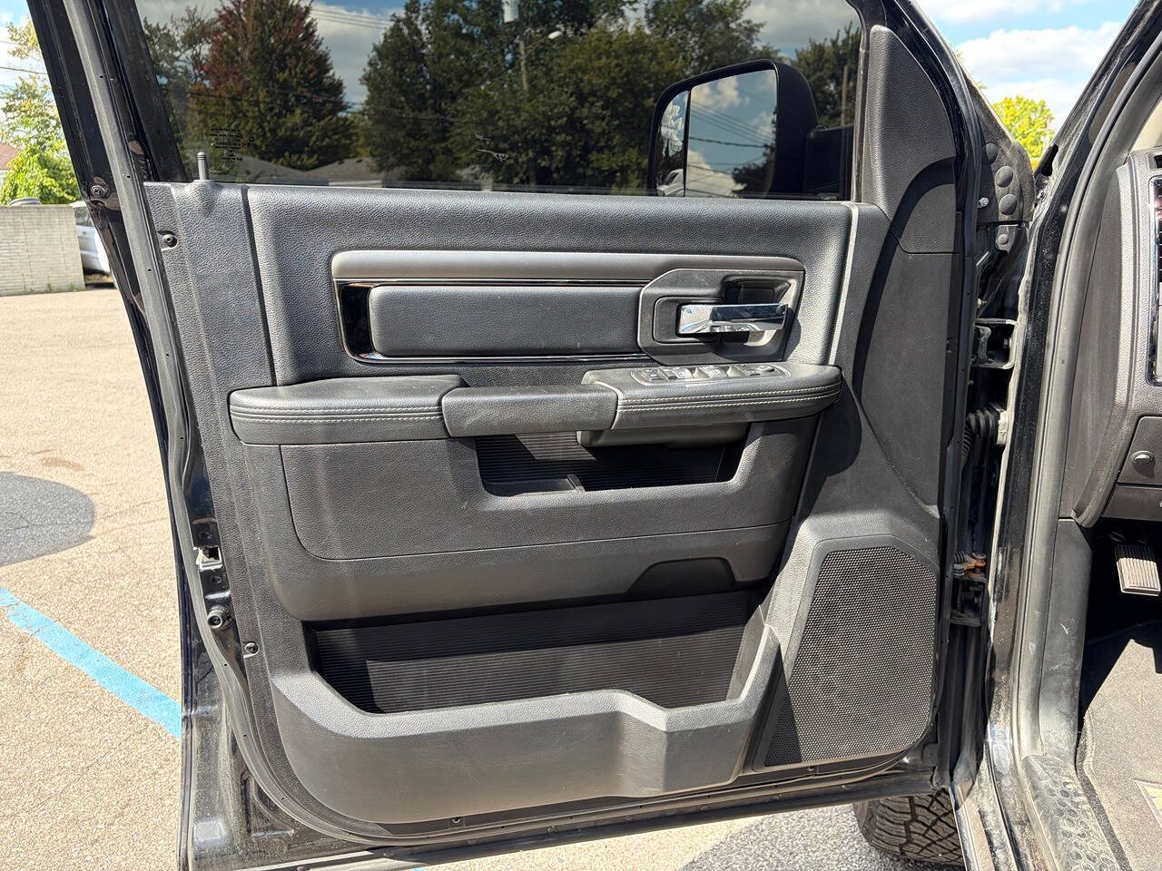 Used 2014 RAM 1500 Sport w/ Trailer Tow Group AWD/4WD image 10