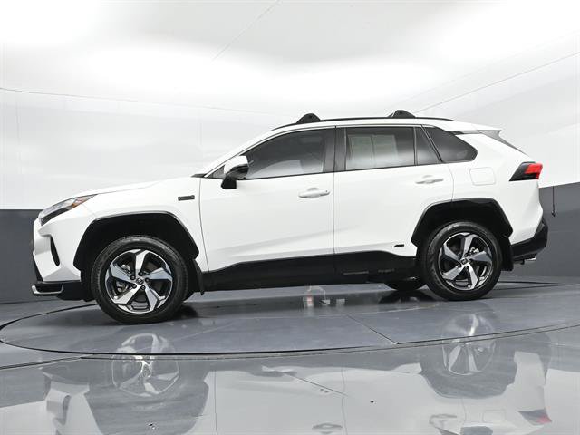 Certified 2024 Toyota RAV4 SE w/ Weather & Moonroof Package AWD/4WD image 33