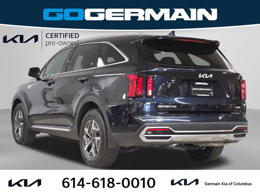 Certified 2023 Kia Sorento EX FWD image 10