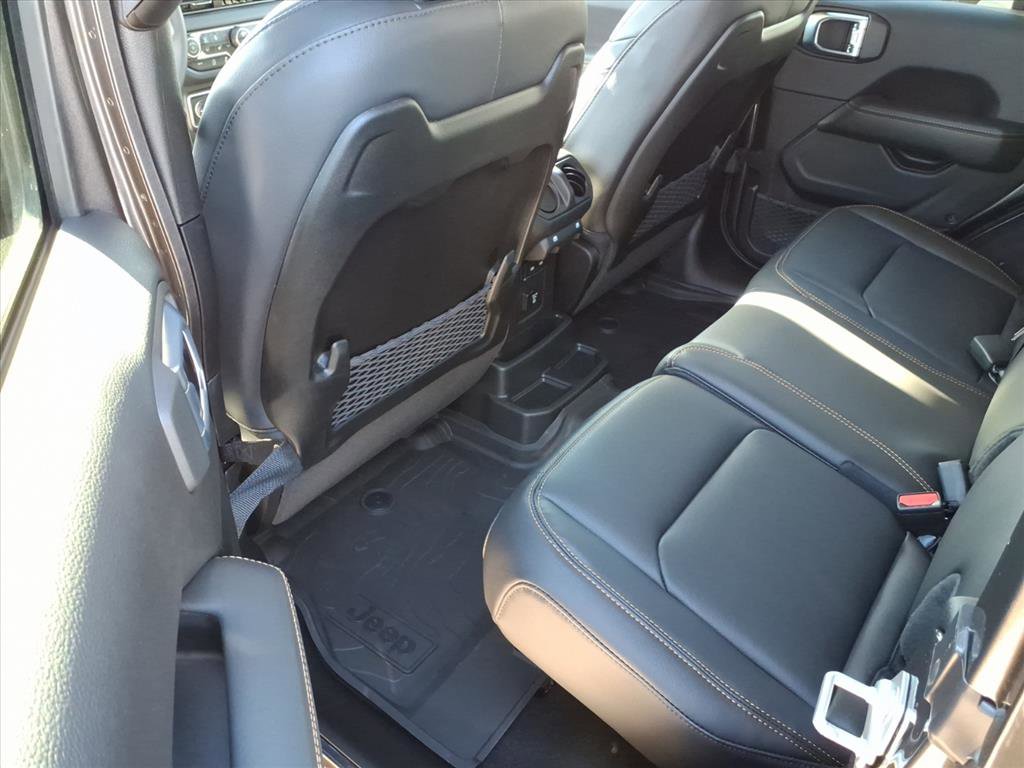 New 2026 Jeep Wrangler Sahara image 33