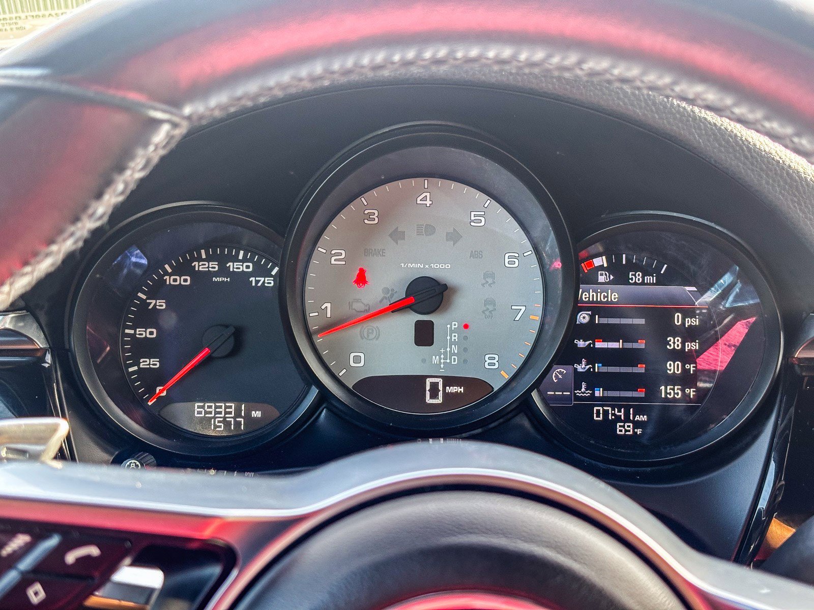 Used 2015 Porsche Macan S image 26