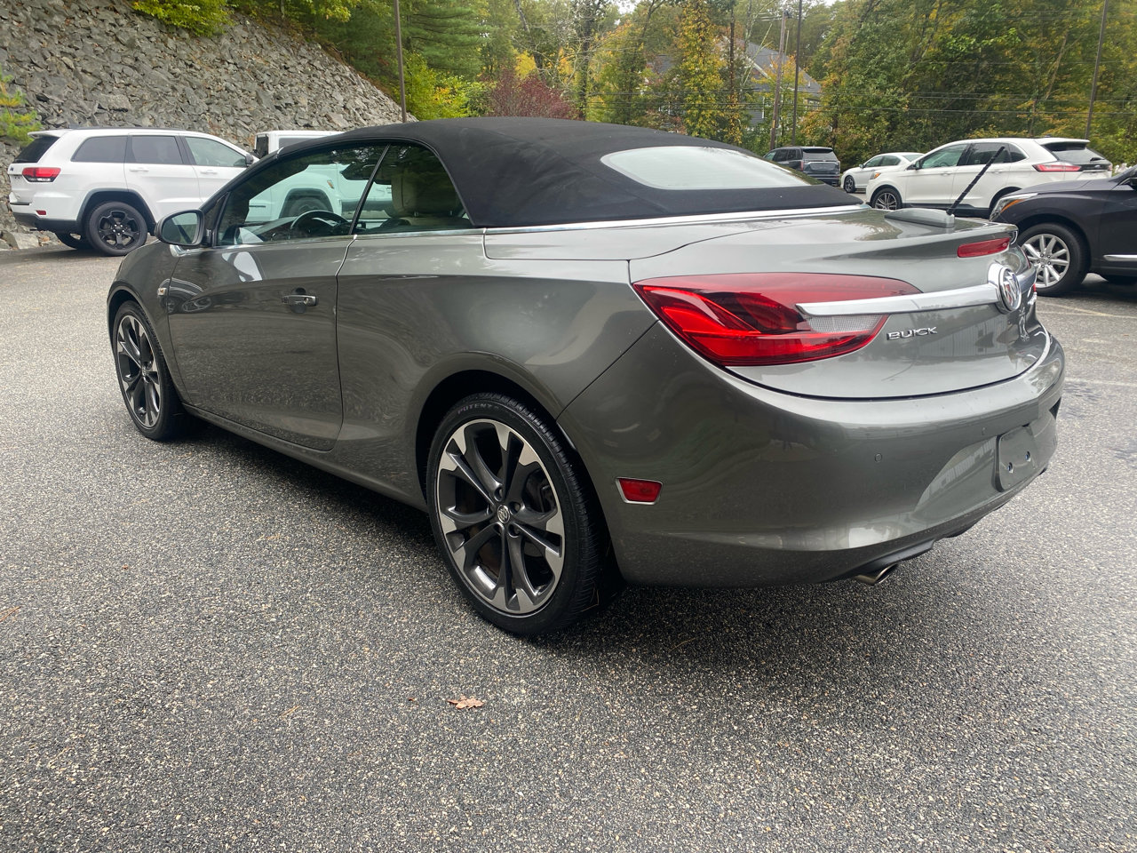 Used 2017 Buick Cascada Premium FWD image 40