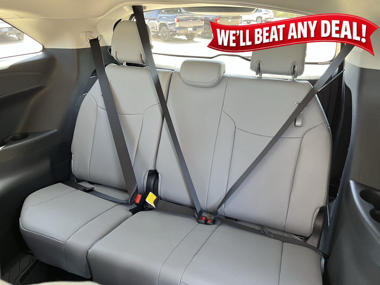 New 2026 Toyota Sienna XLE FWD image 27