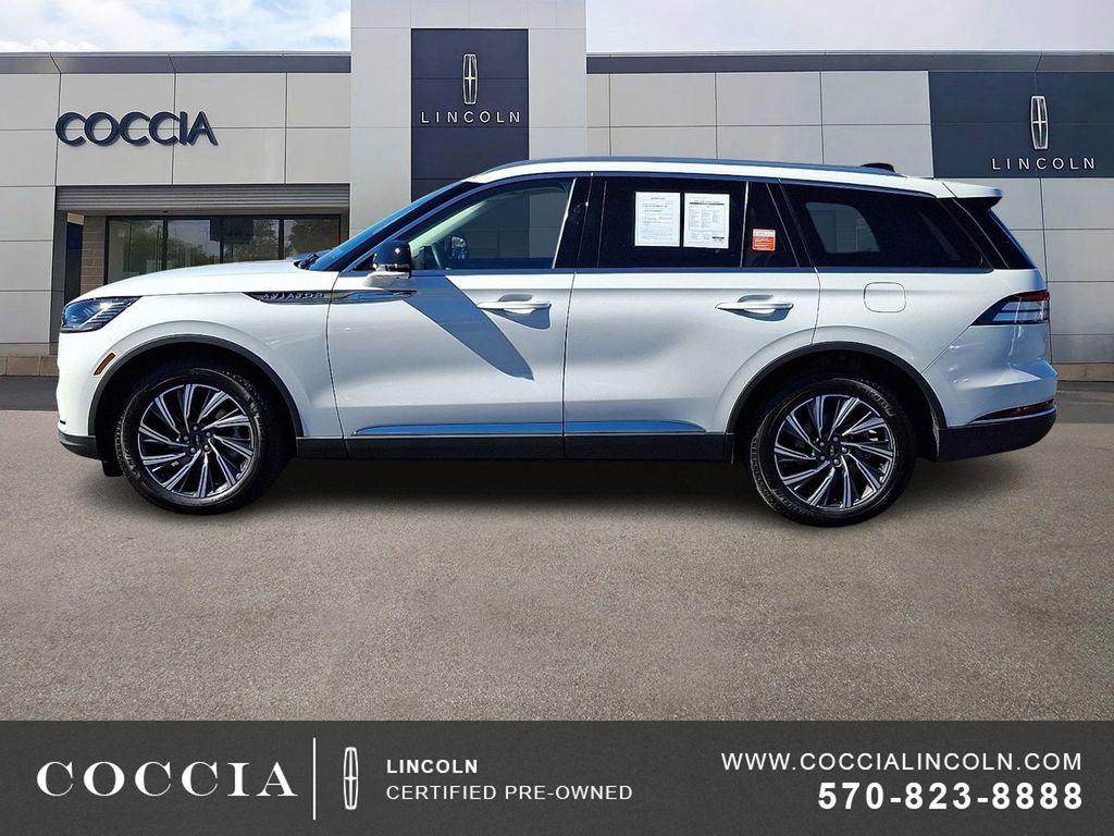 Certified 2025 Lincoln Aviator AWD image 7