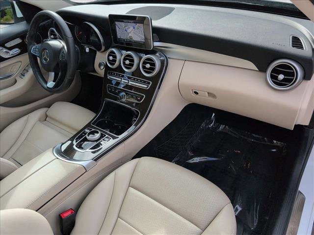 Certified 2017 Mercedes-Benz C 350e Sedan image 21