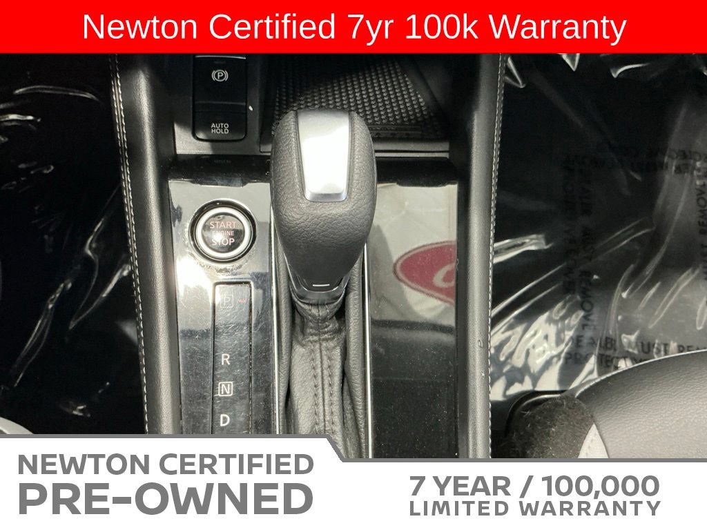 Used 2022 Nissan Kicks SR w/ Premium Package FWD image 29
